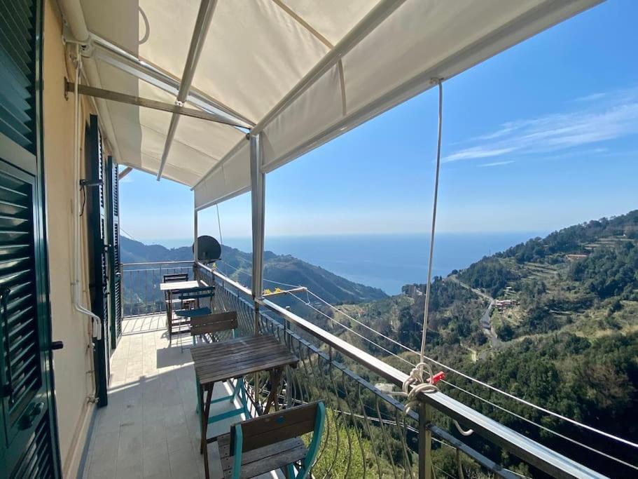 La Finestra Sul Mare A Drignana Villa Vernazza Dış mekan fotoğraf